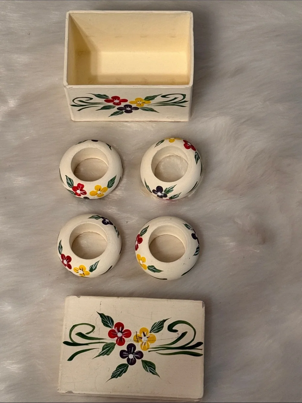 Hand-Painted Floral Tole Painted Napkin Rings Set of 4